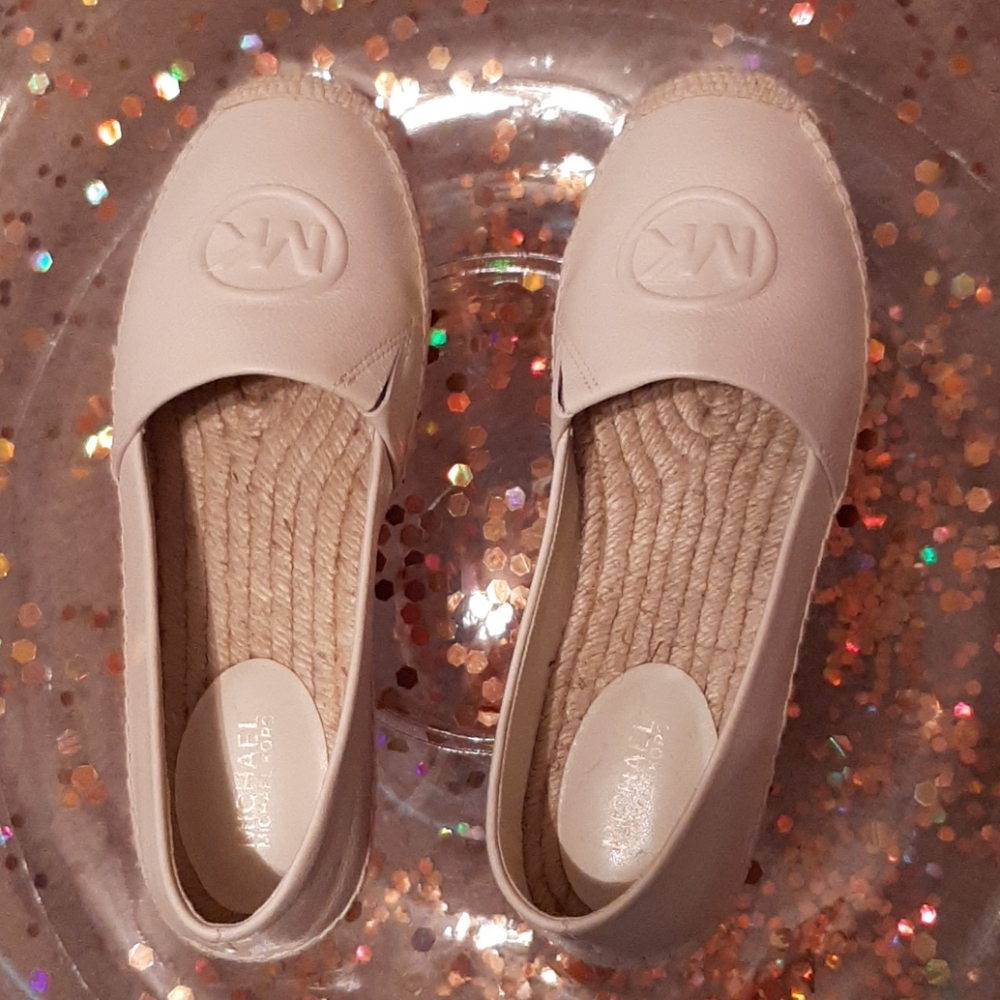 Cream Micheal Kors Dylan Espadrille size 6